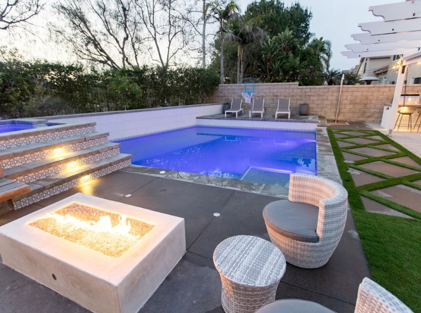 modern-pool-landscape-aliso-viejo-ca