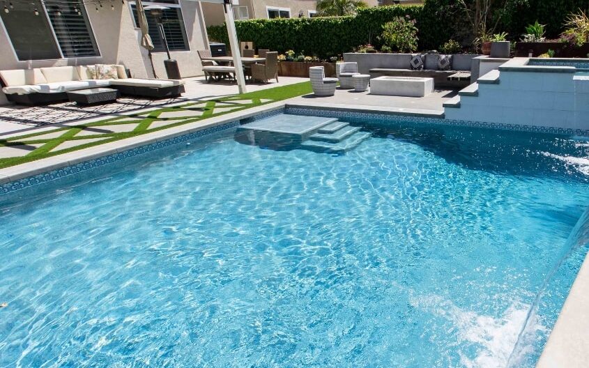 Cost to build a pool in Orange County